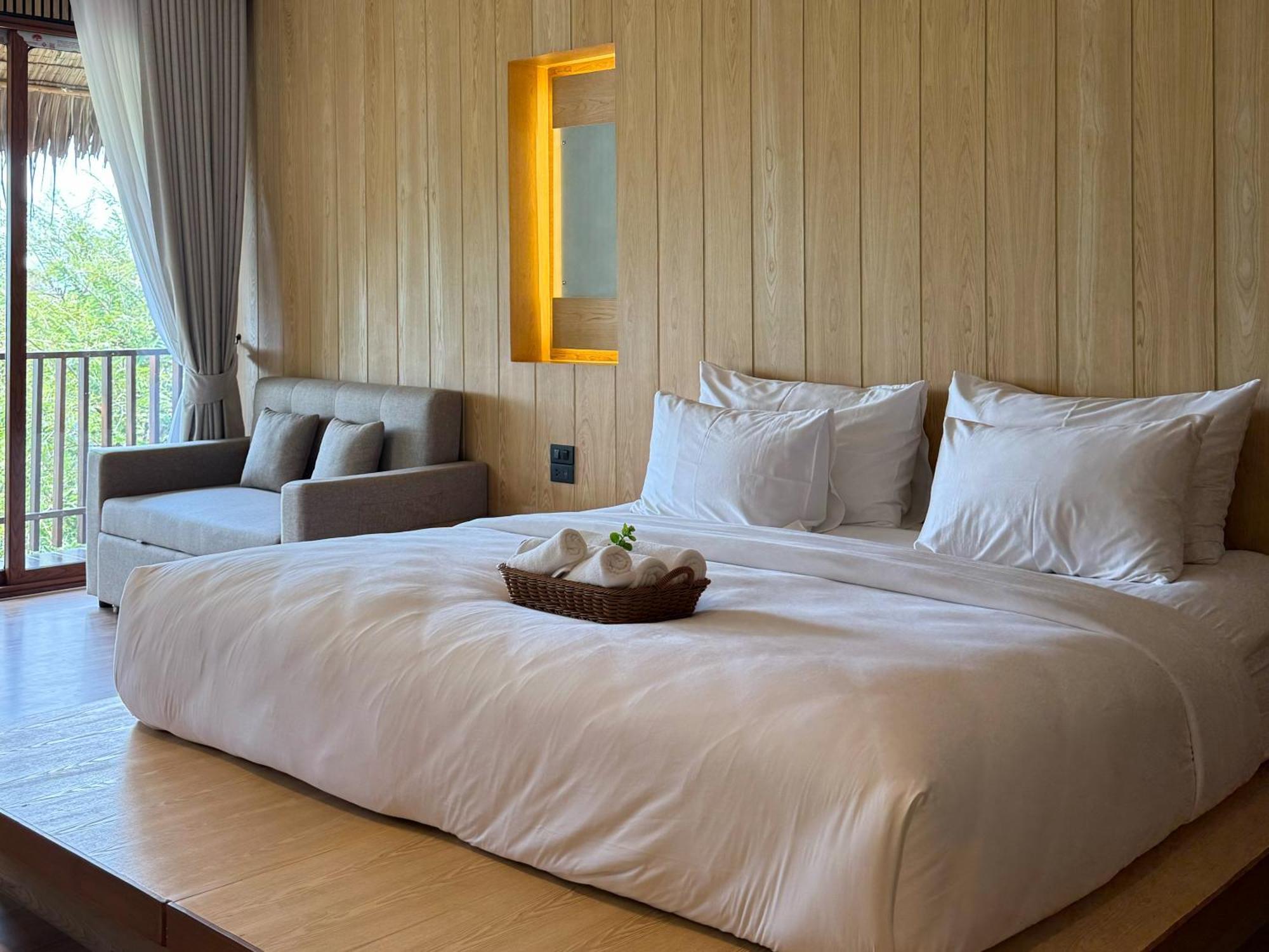 Le La Lake Resort And Spa Kaeng Kachan Ngoại thất bức ảnh